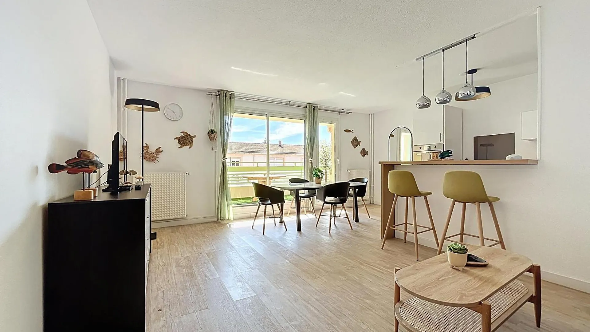 Grand Appartement - 3 Minutes De La Plage - Les Freres De La Loc' Marseille Francie